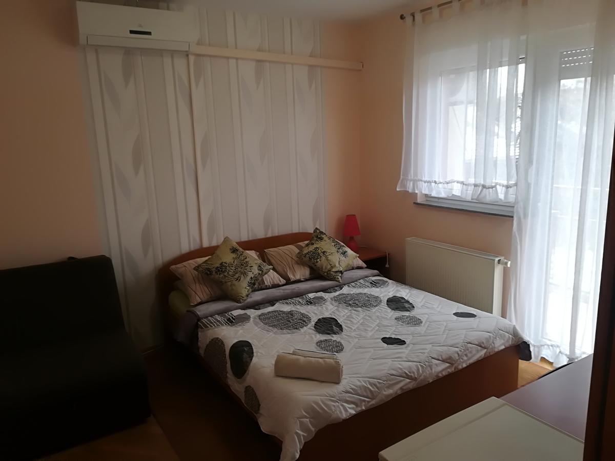 Guesthouse Sava Slavonski Brod Exterior foto